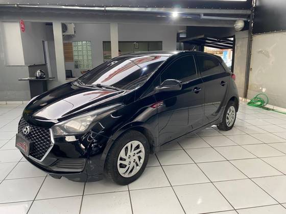 HYUNDAI HB20 1.0 COMFORT 12V FLEX 4P MANUAL